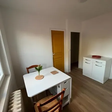 Les De Mazélise Apartamento *